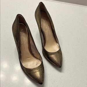 Jessica Simpson Metallic Gold Heels